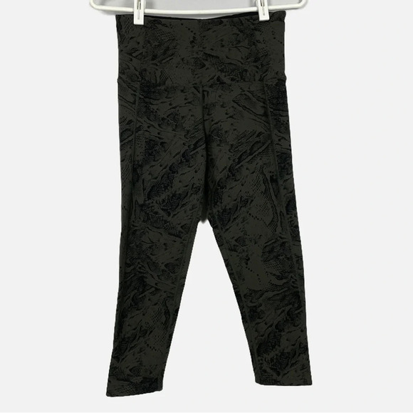 Tuff Athletics Cropped Yoga Leggings Tights Military Green Reptile Print Small - Picture 3 of 9